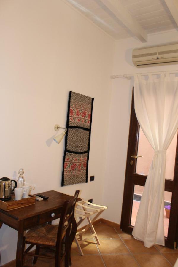 Cagliari Old Town B&B מראה חיצוני תמונה